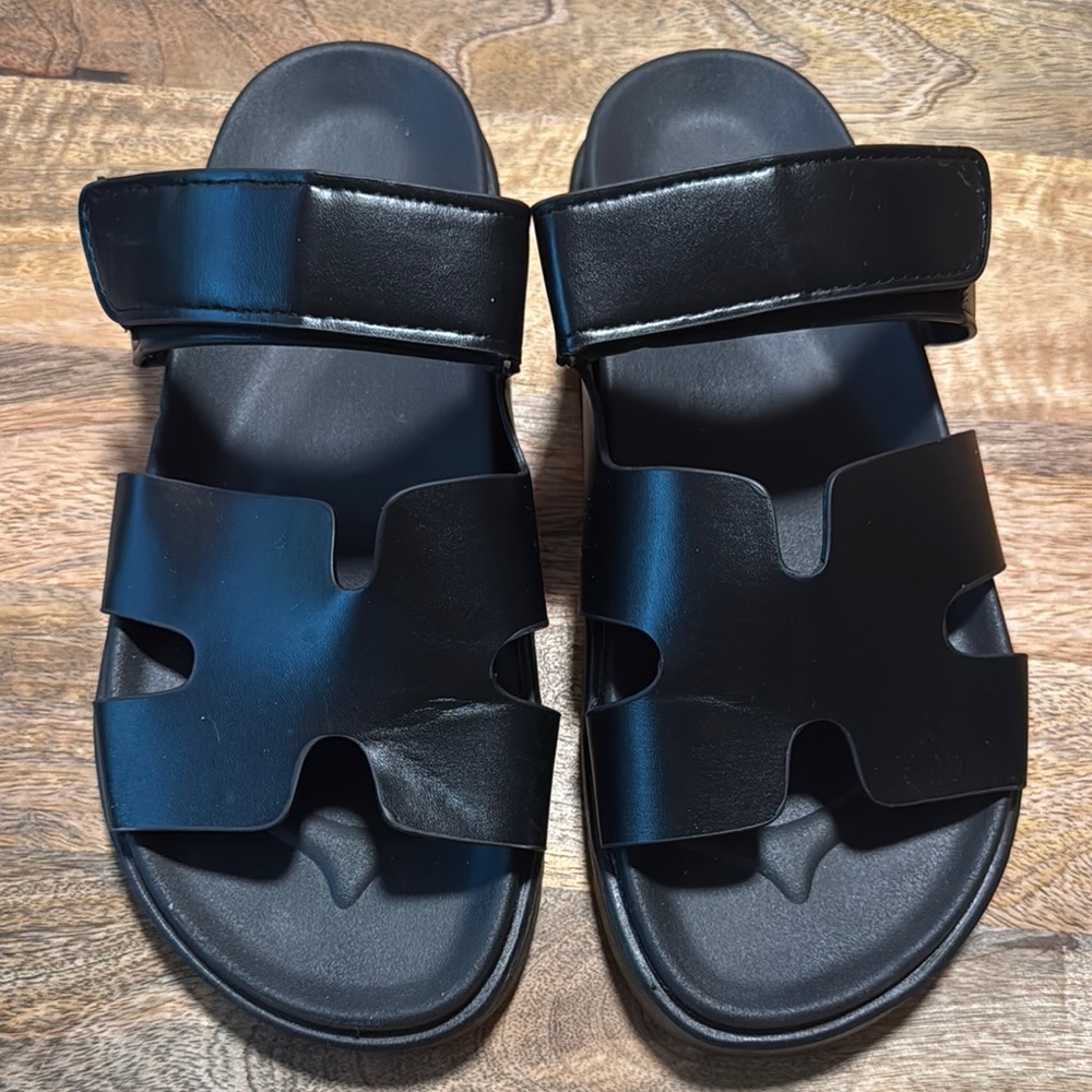 Women’s Black Slide Sandals